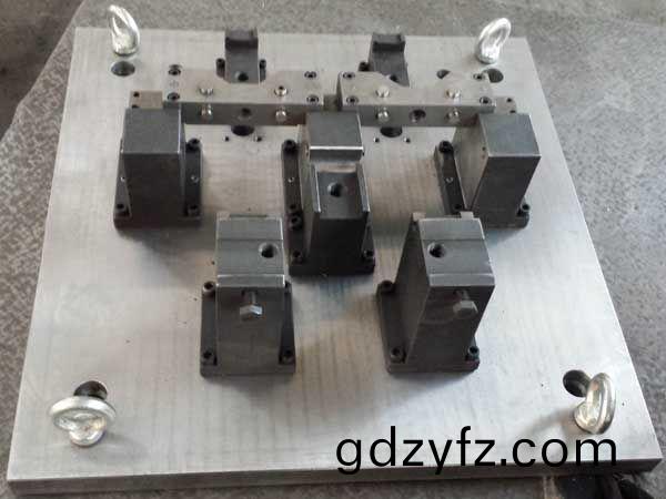 專(zhuān)(zhuan)用裌具(ju)